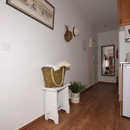 Cosy And Sweet In Lägenhet